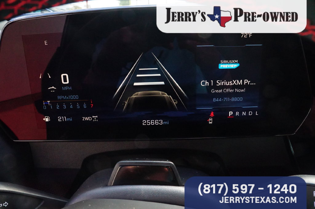 Used 2025 Chevrolet Traverse RS AWD/4WD image 11
