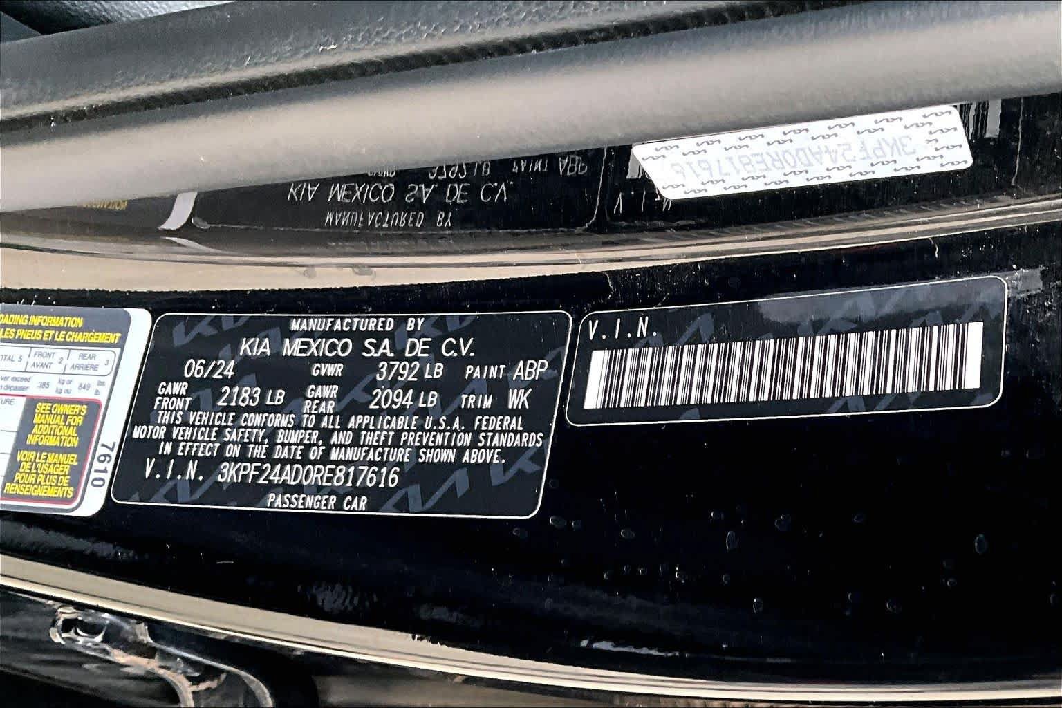 Used 2024 Kia Forte LXS FWD image 32
