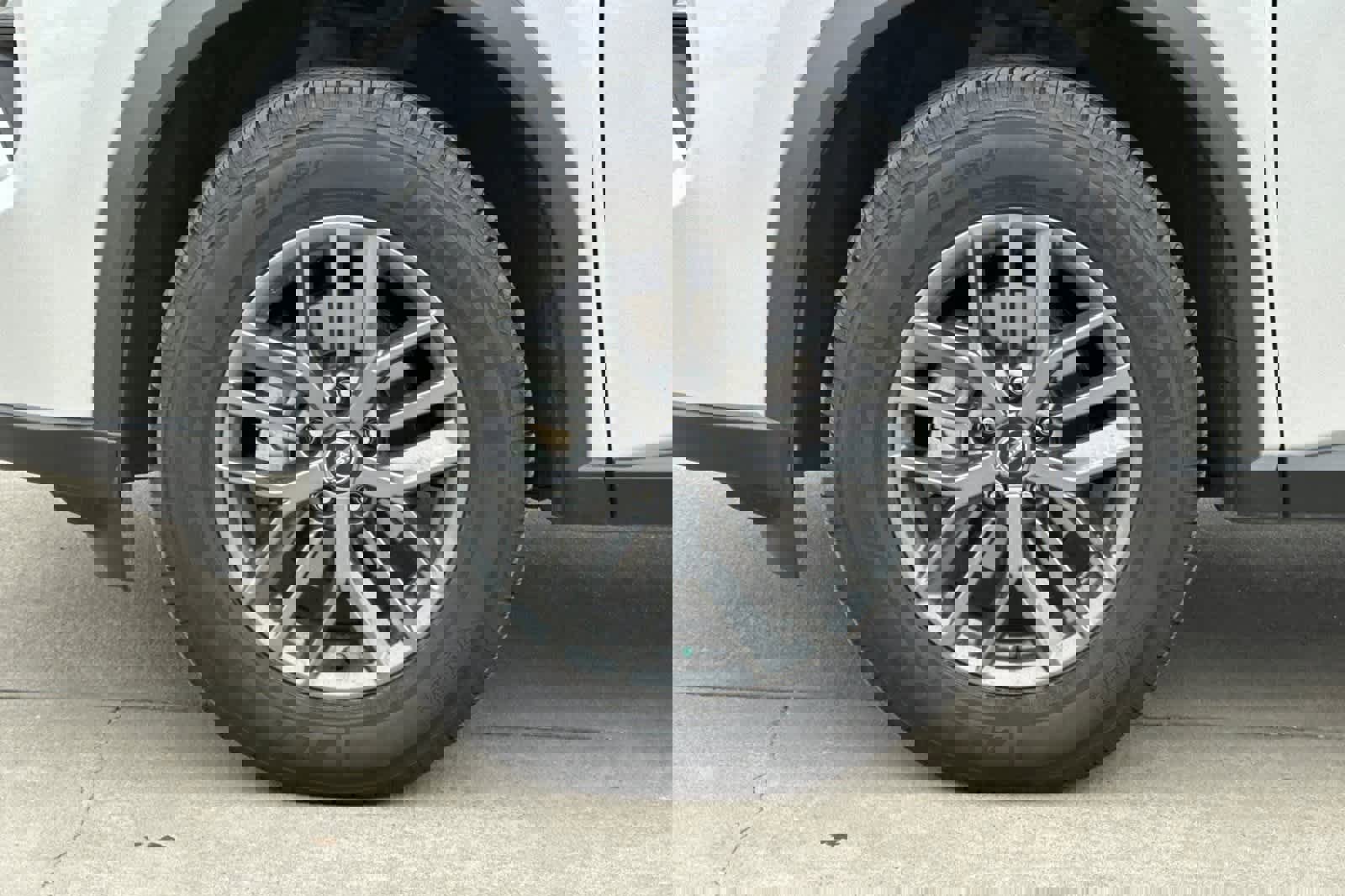 Used 2024 Nissan Rogue S image 24