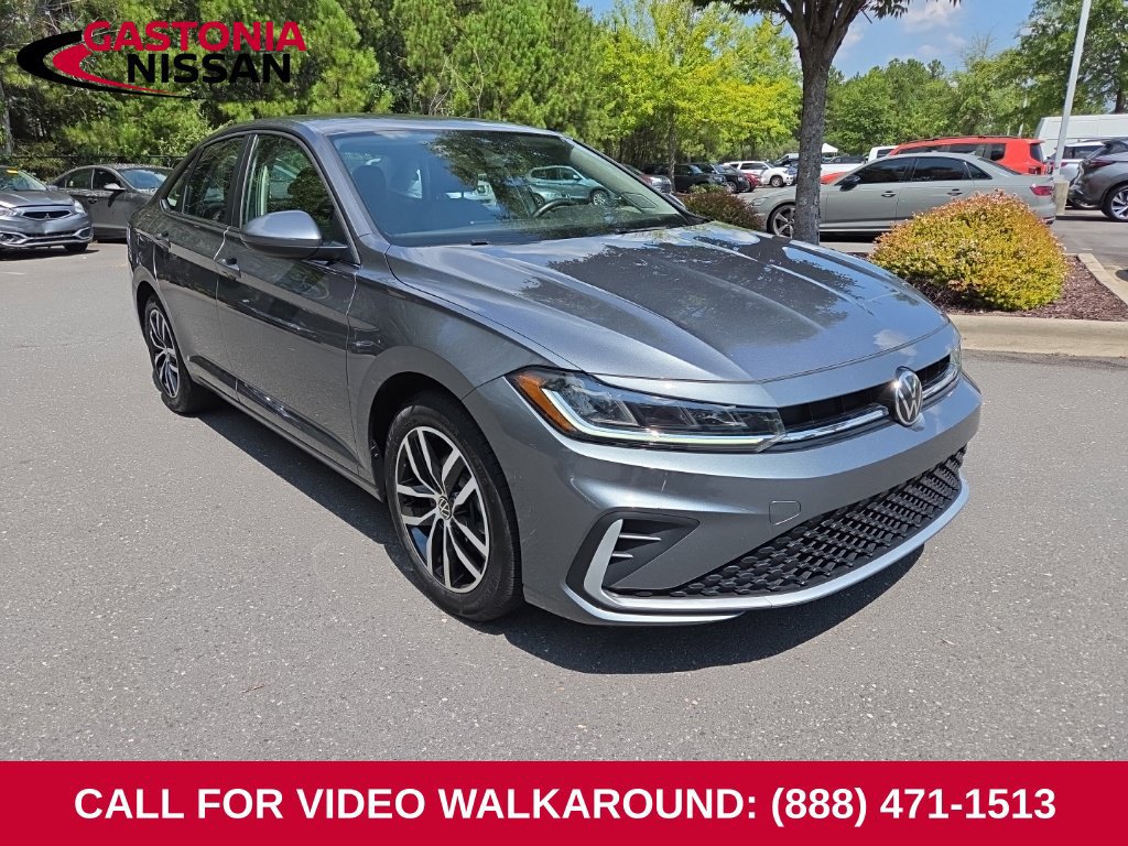 Used 2025 Volkswagen Jetta SE FWD 360° Tour