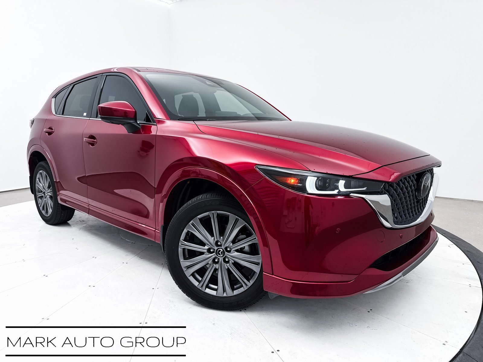 Certified 2025 MAZDA CX-5 Signature image 1