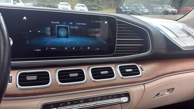 Certified 2023 Mercedes-Benz GLS 450 4MATIC image 35
