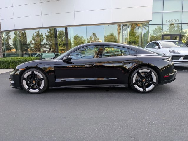 New 2025 Porsche Taycan GTS image 2
