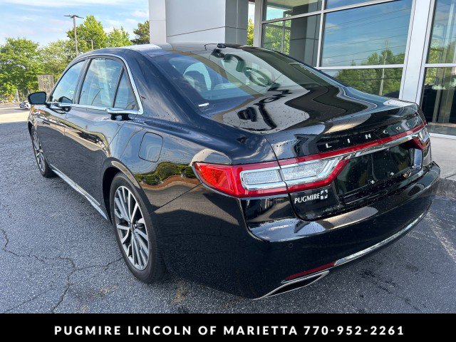 Used 2017 Lincoln Continental Select w/ Climate Package FWD image 5