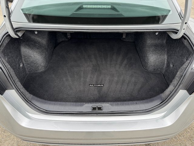 Used 2023 Nissan Altima 2.5 SV image 18