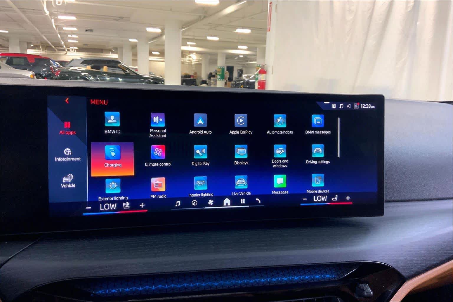 Used 2025 BMW i4 eDrive40 w/ Premium Package RWD image 35