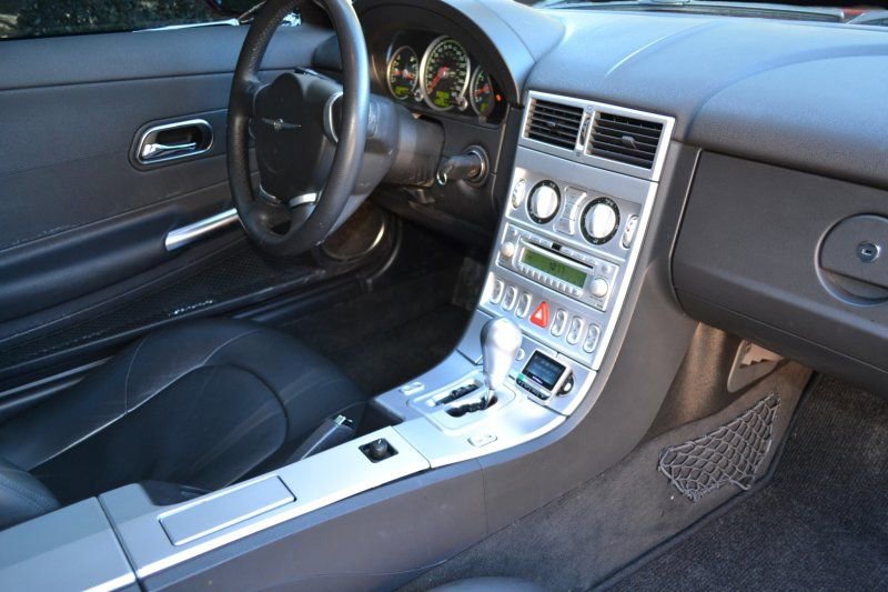 Used 2007 Chrysler Crossfire Limited RWD image 26