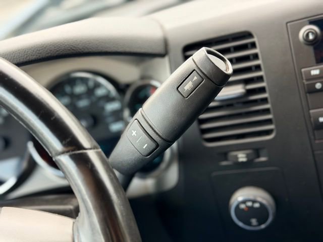 Used 2013 Chevrolet Silverado 2500 LT w/ Interior Plus Package image 11