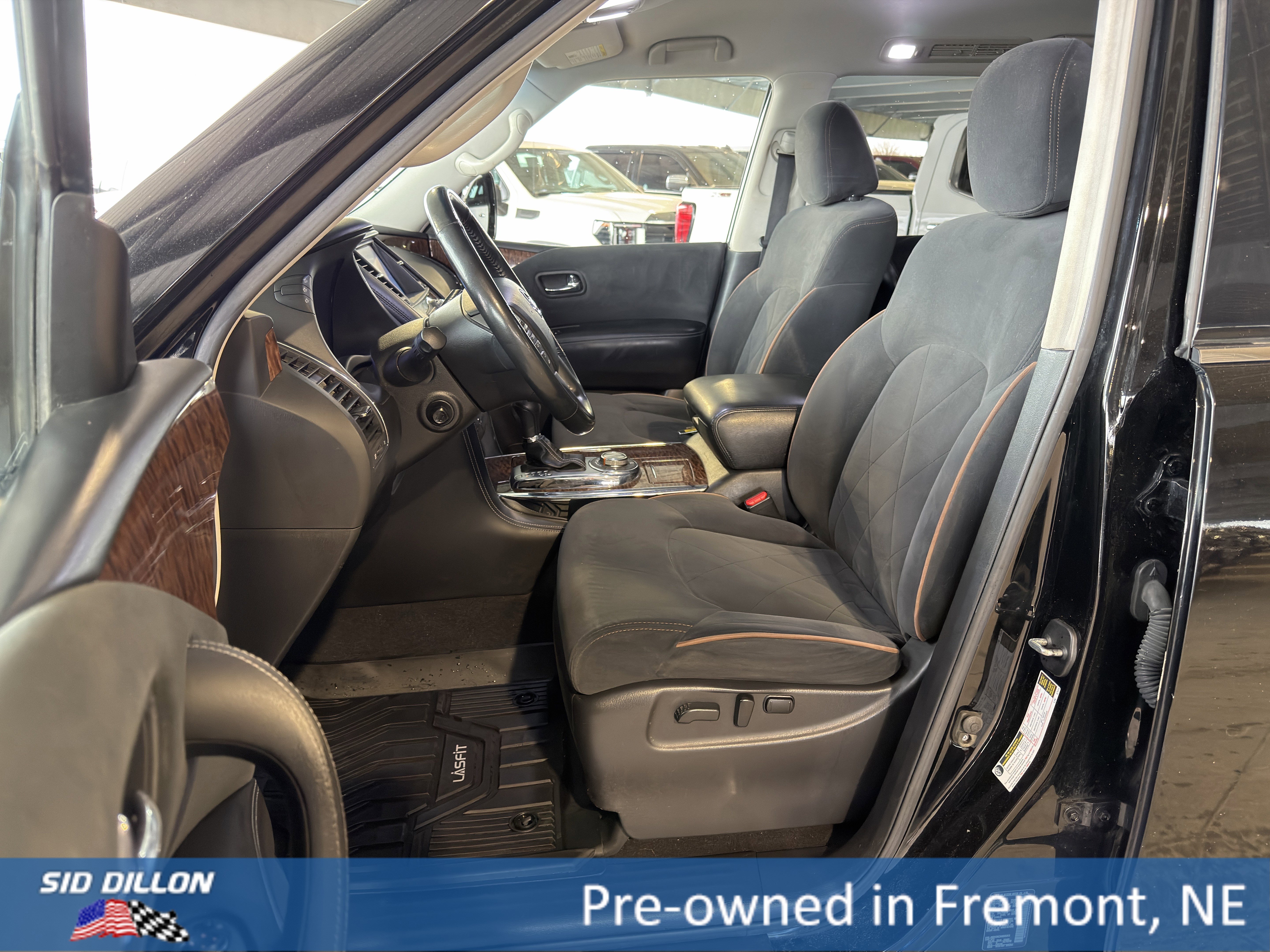 Used 2017 Nissan Armada SV w/ Driver Package AWD/4WD image 15