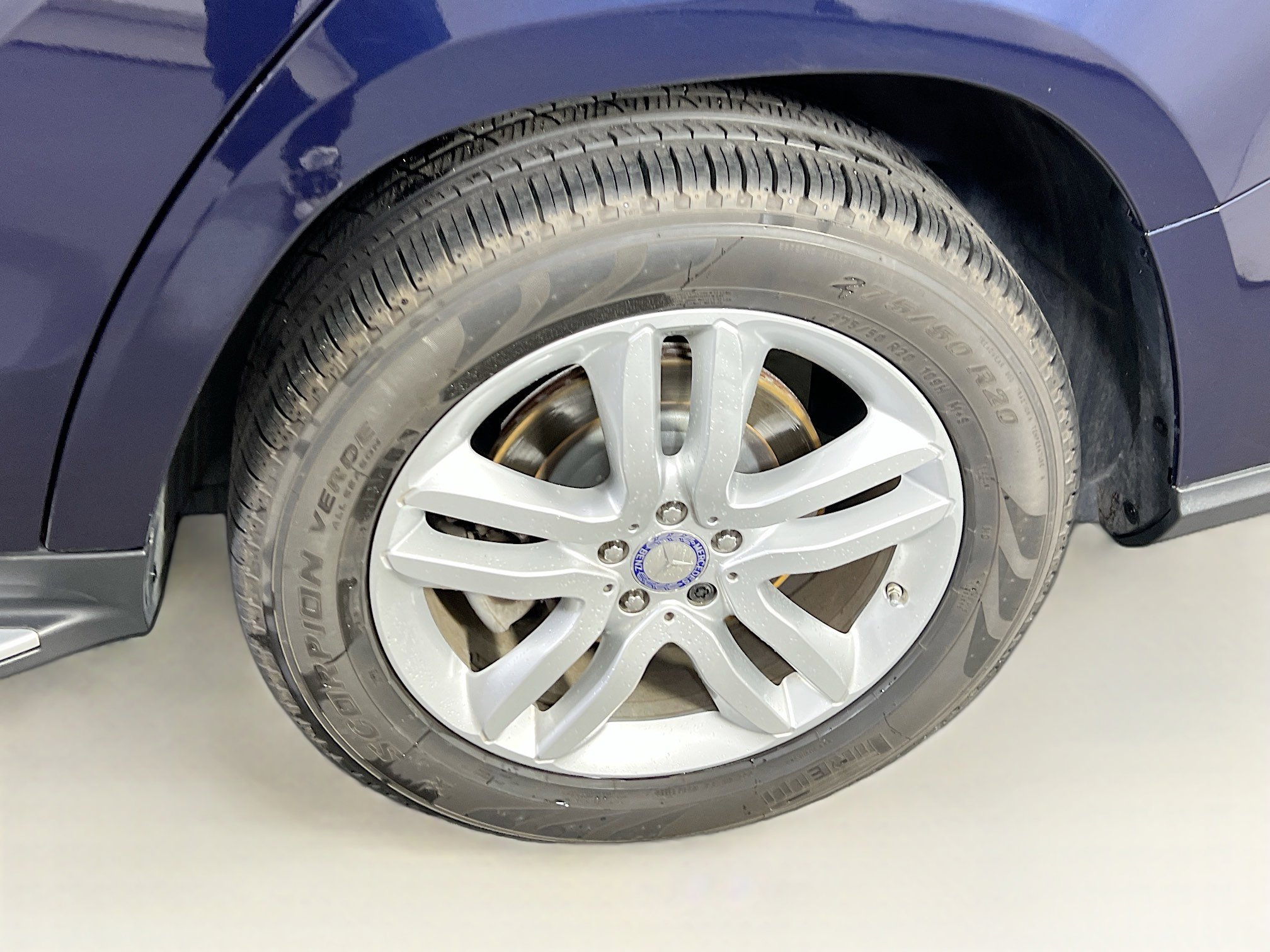 Used 2017 Mercedes-Benz GLS 450 4MATIC image 32