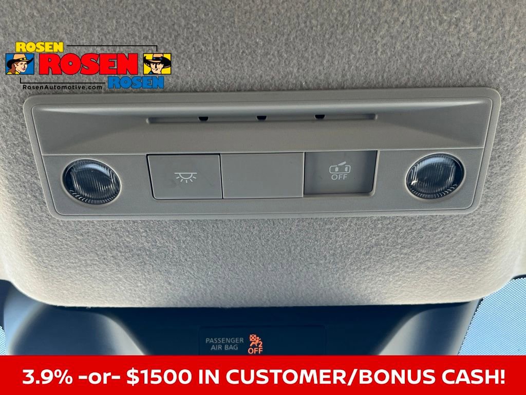 New 2026 Nissan Kicks SV image 30