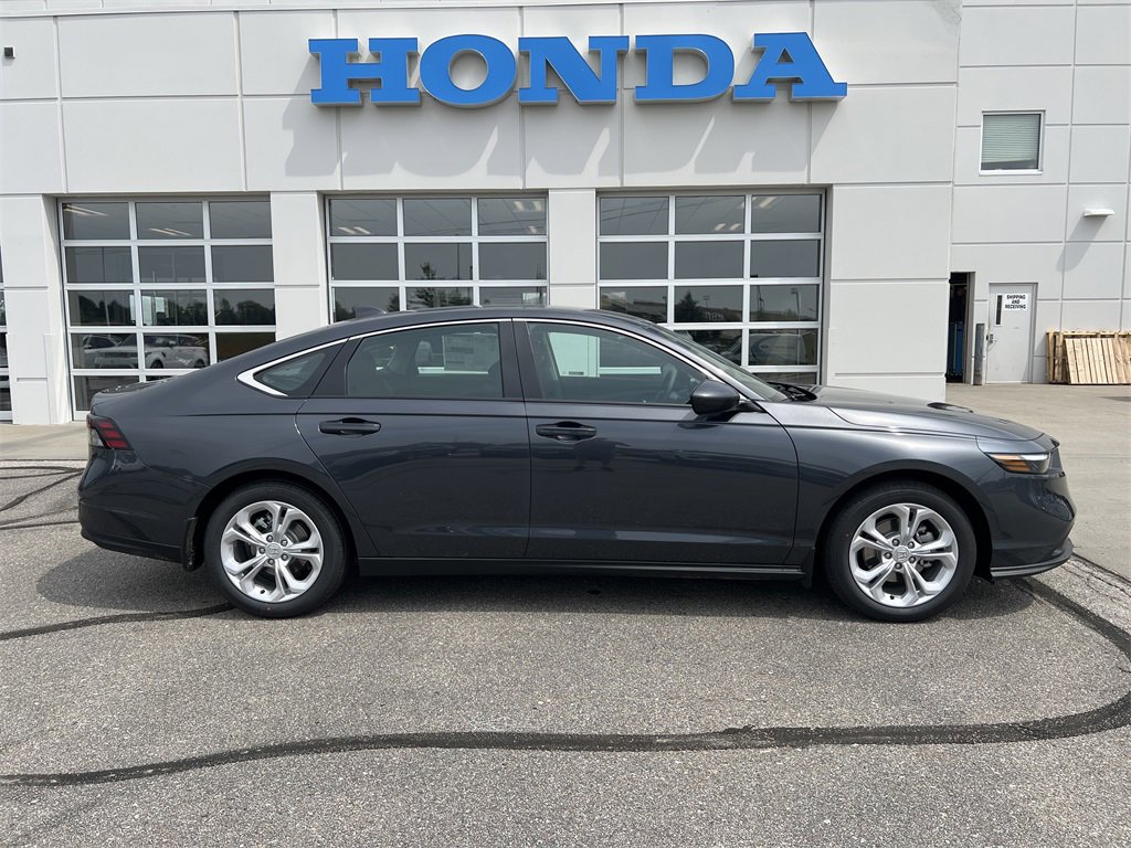 New 2025 Honda Accord LX image 2