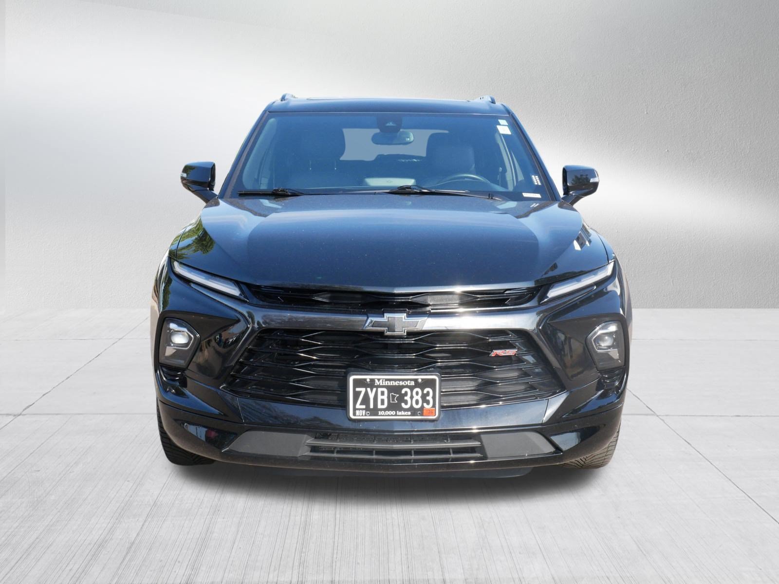 Used 2023 Chevrolet Blazer RS AWD/4WD image 2