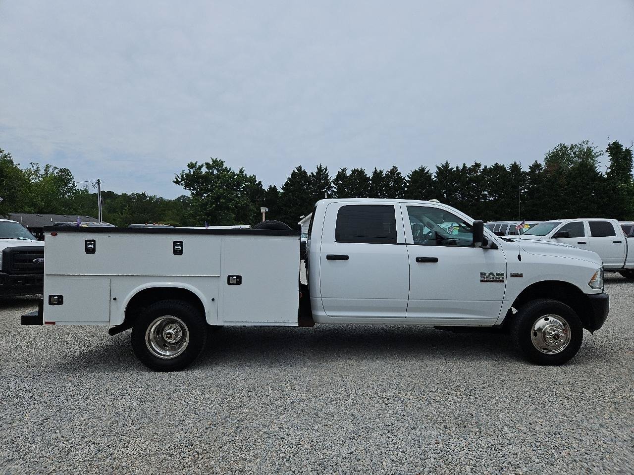 Used 2016 RAM 3500 Tradesman AWD/4WD image 6