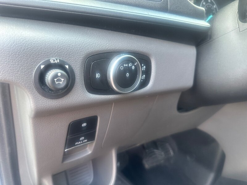 Used 2021 Ford Transit 350 XLT RWD image 20