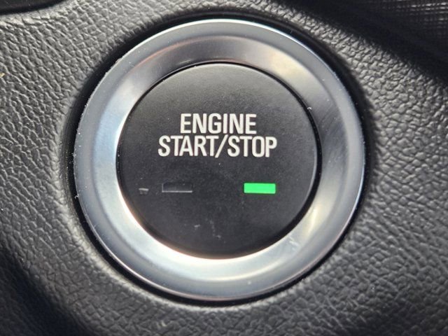 Used 2022 Chevrolet Equinox Premier FWD image 21