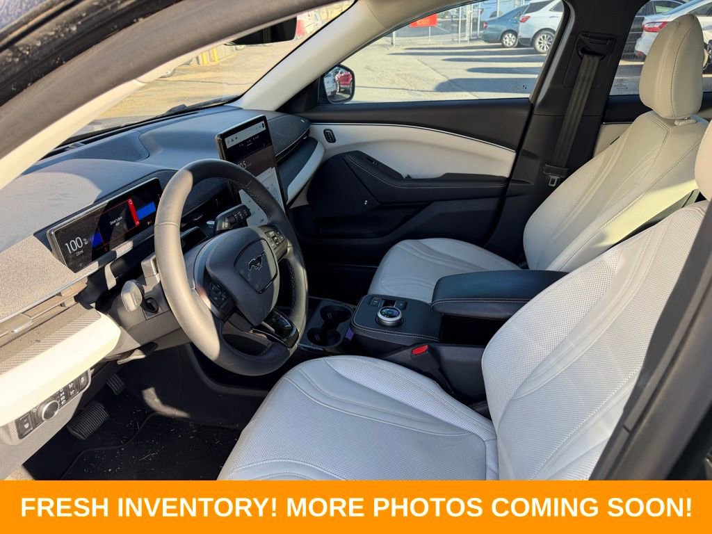 Used 2023 Ford Mustang Mach-E Premium image 8