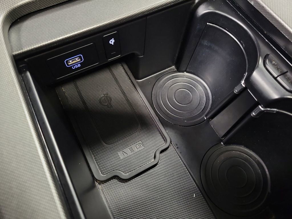 Used 2021 Hyundai Palisade Limited image 16