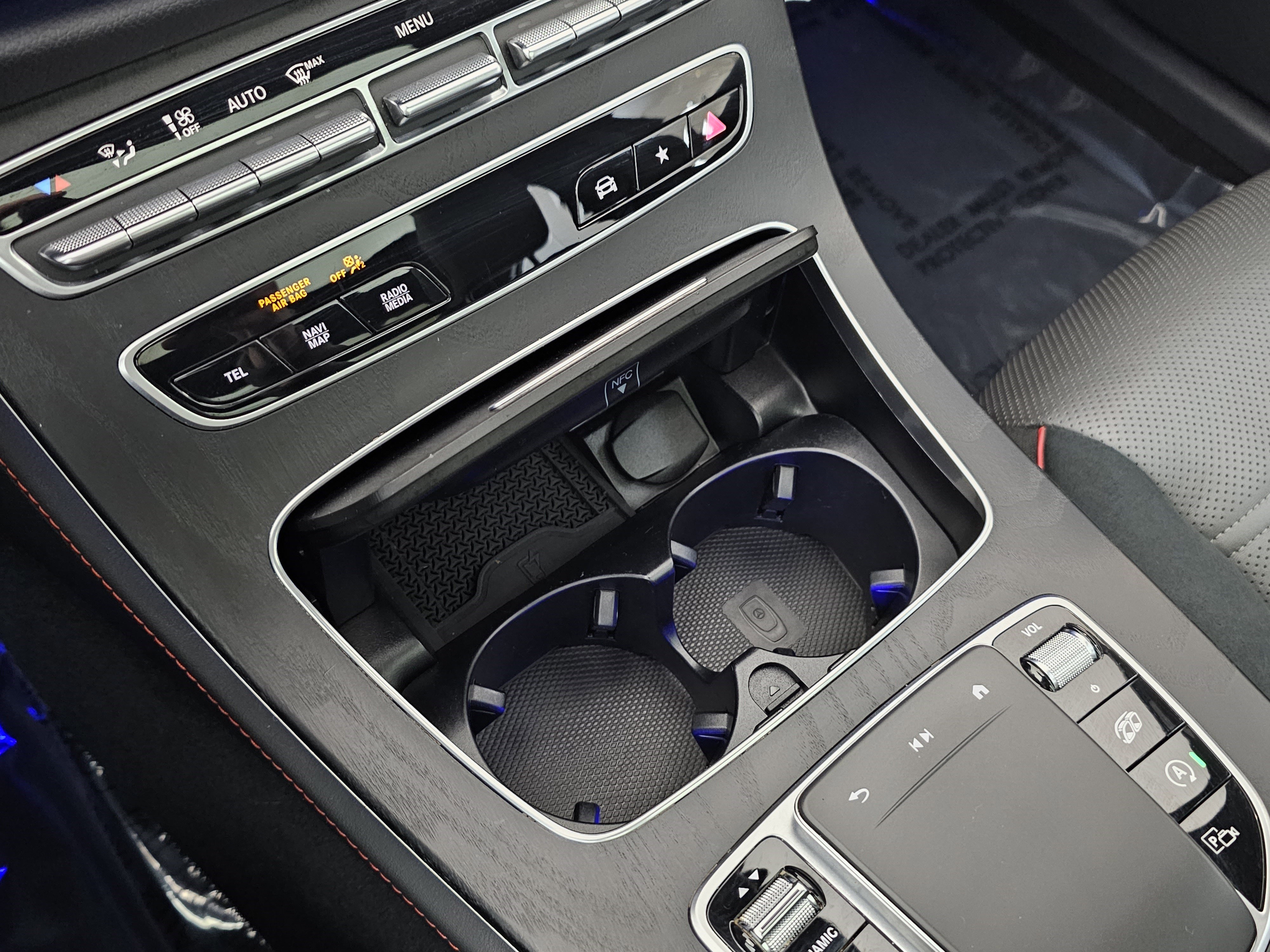 Certified 2023 Mercedes-Benz E 53 AMG 4MATIC Sedan image 32