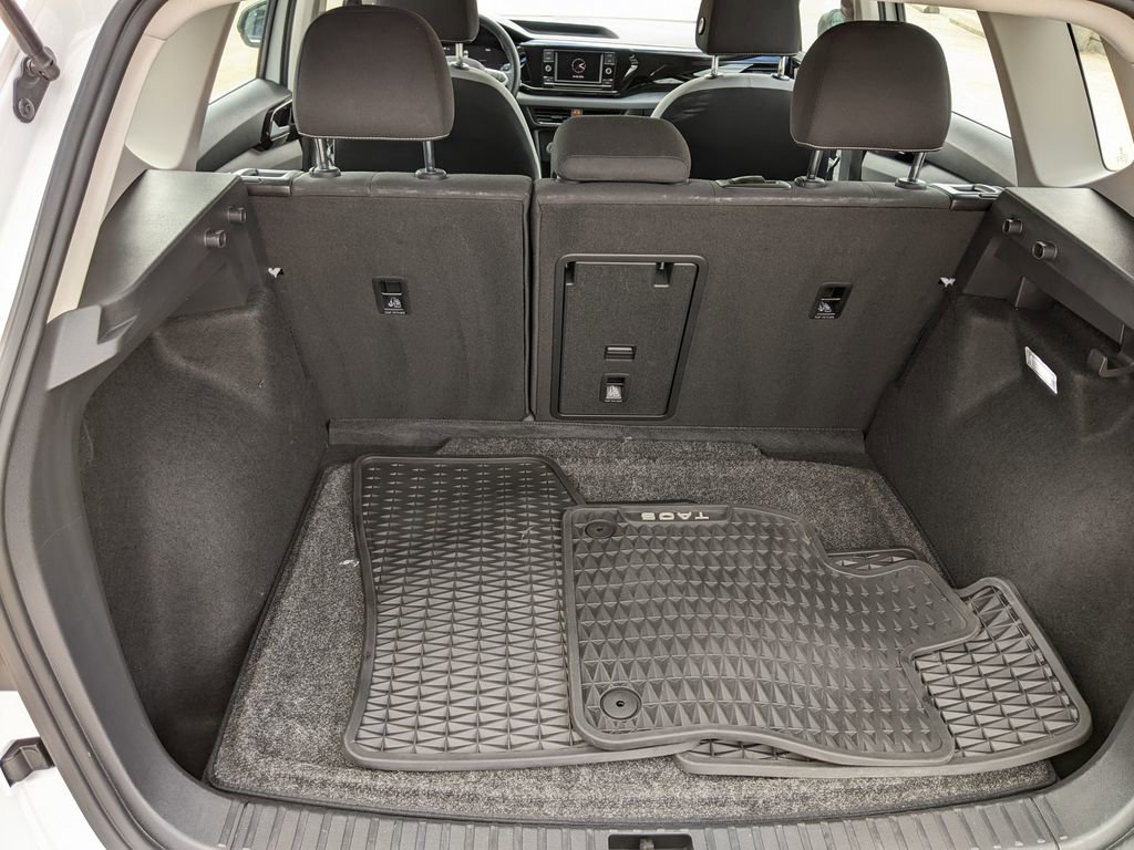 Used 2024 Volkswagen Taos S image 25