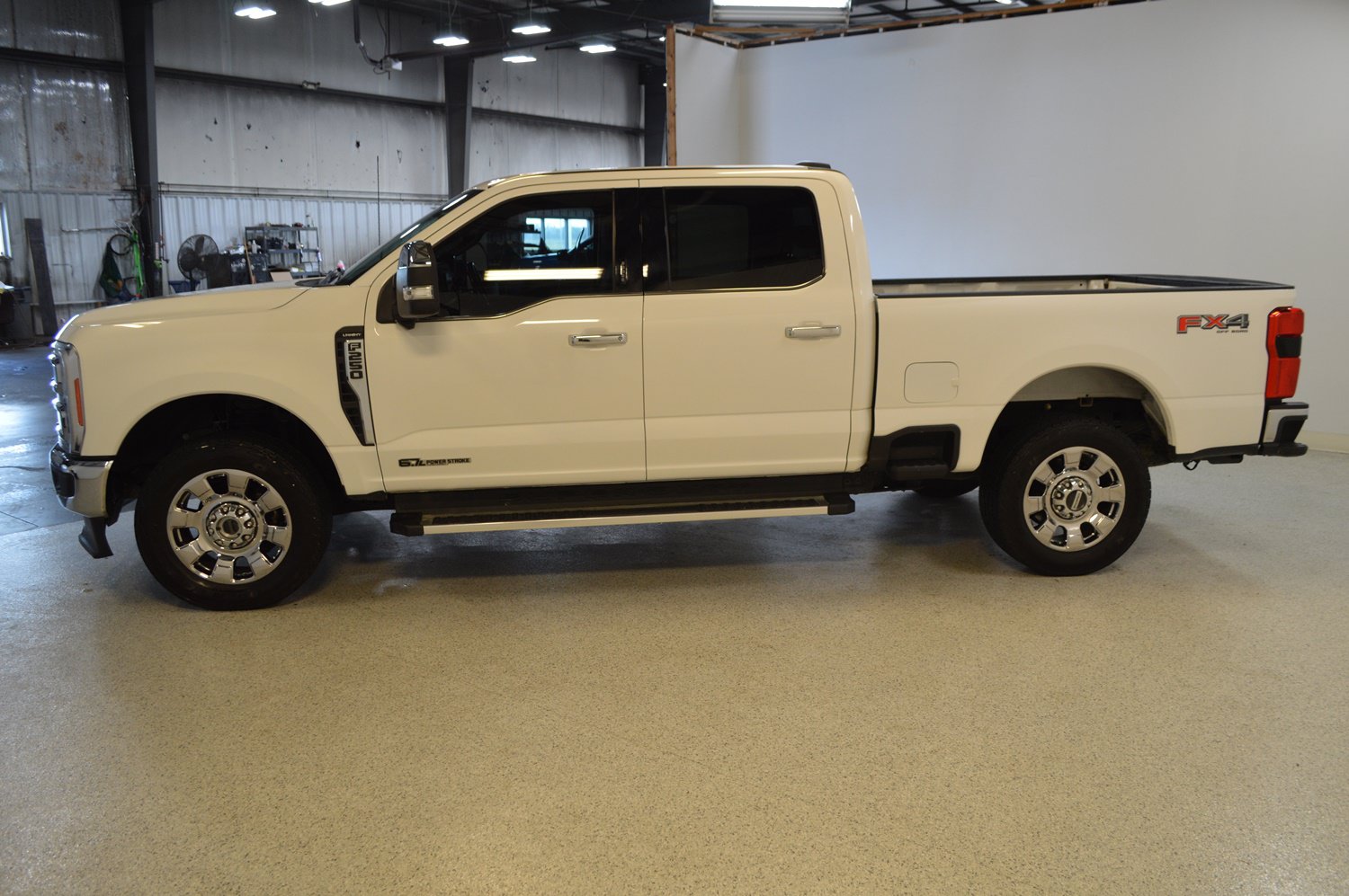 Used 2023 Ford F250 Lariat w/ Chrome Package AWD/4WD image 7
