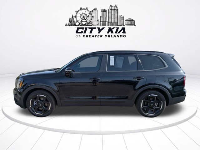 Certified 2025 Kia Telluride SX Prestige AWD/4WD image 3