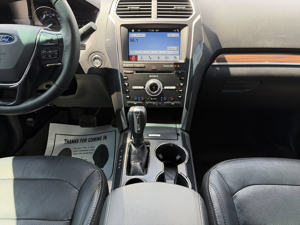 Used 2018 Ford Explorer Limited FWD image 16