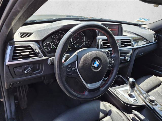 Used 2018 BMW 330e RWD image 9