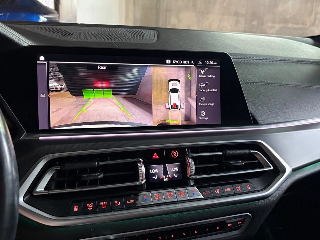 Used 2021 BMW X6 M50i w/ Premium Package AWD/4WD image 27
