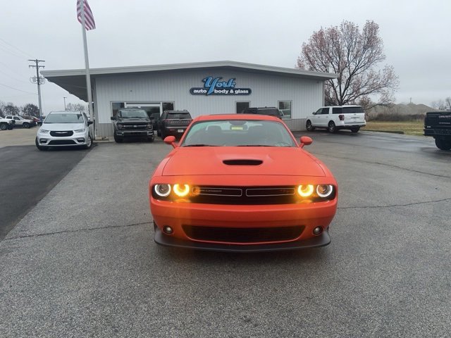 Used 2023 Dodge Challenger R/T w/ Plus Package image 3