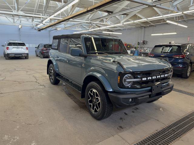 Certified 2022 Ford Bronco Outer Banks image 8