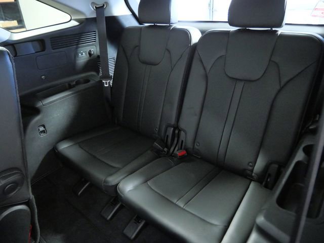 Used 2023 Kia Sorento SX image 15