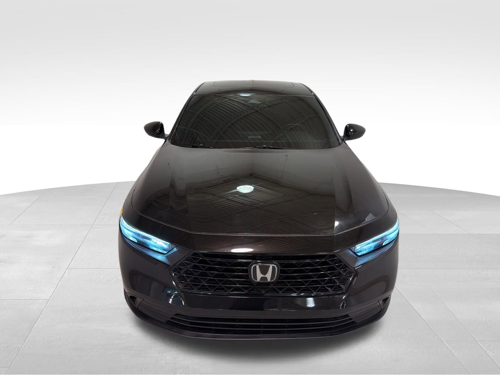 Used 2023 Honda Accord Sport image 9