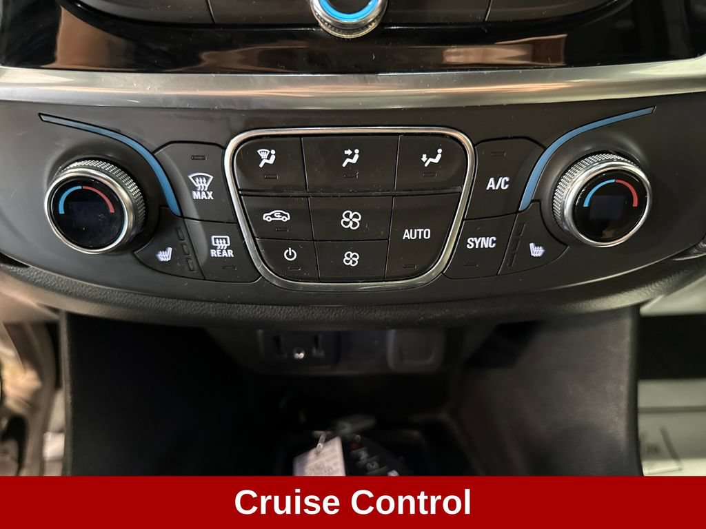 Used 2022 Chevrolet Traverse LT AWD/4WD image 16