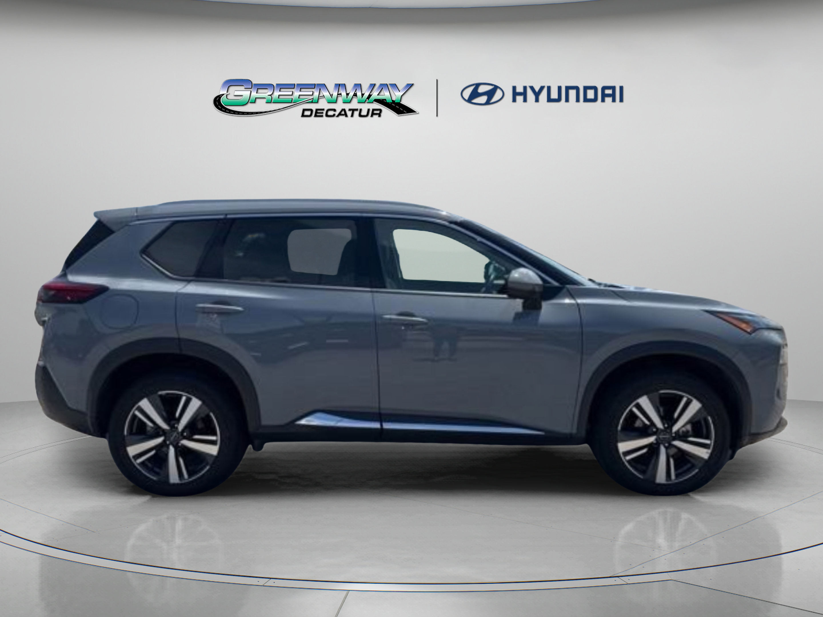 Used 2023 Nissan Rogue SL AWD/4WD image 9