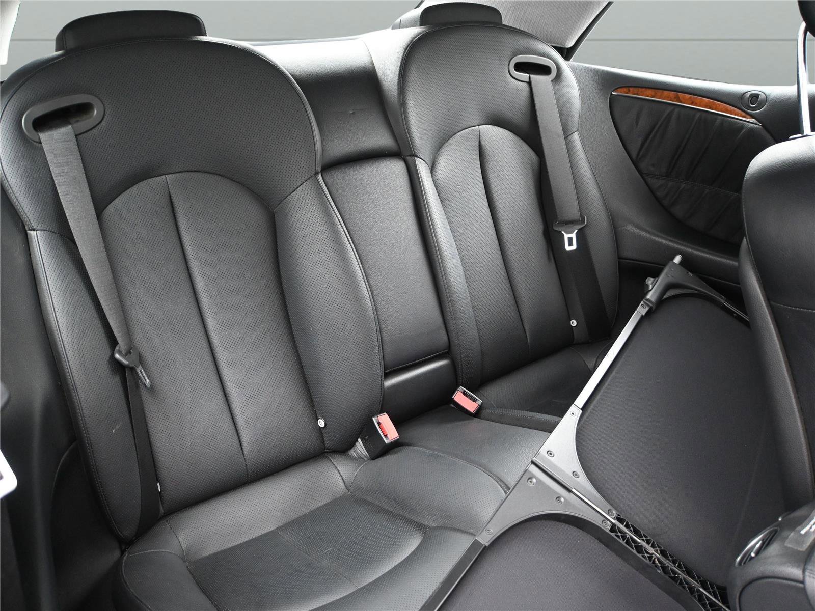 Used 2008 Mercedes-Benz CLK 550 Cabriolet image 20