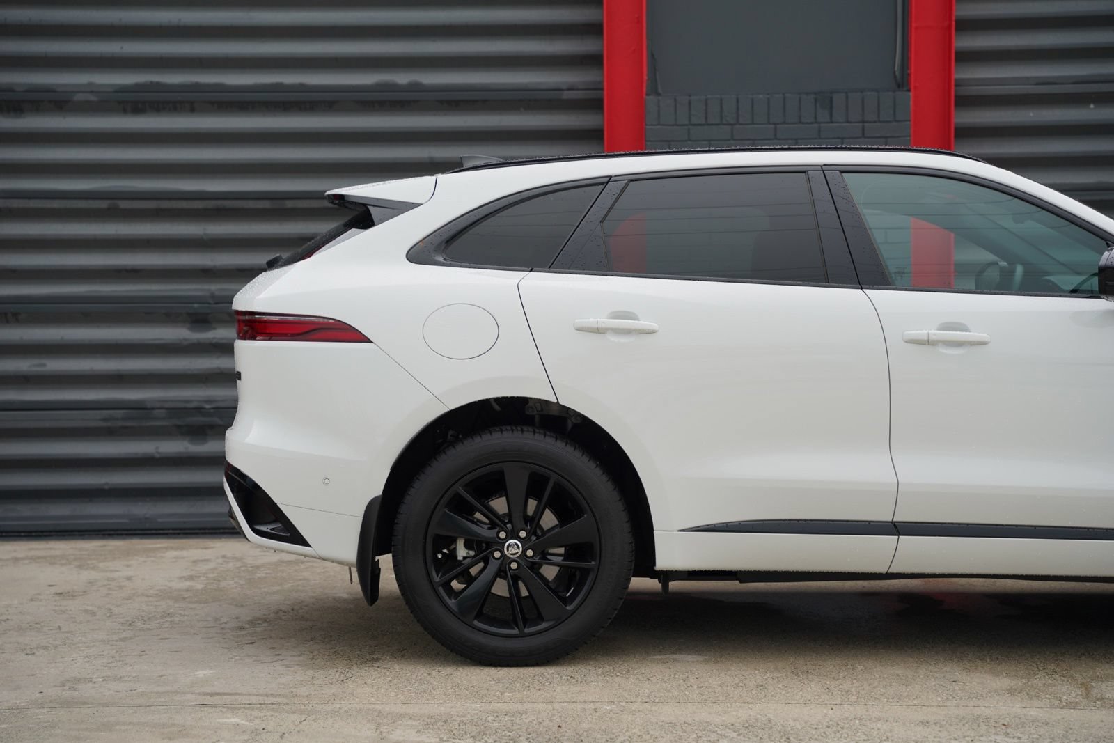 Used 2026 Jaguar F-PACE R-Dynamic S AWD/4WD image 11