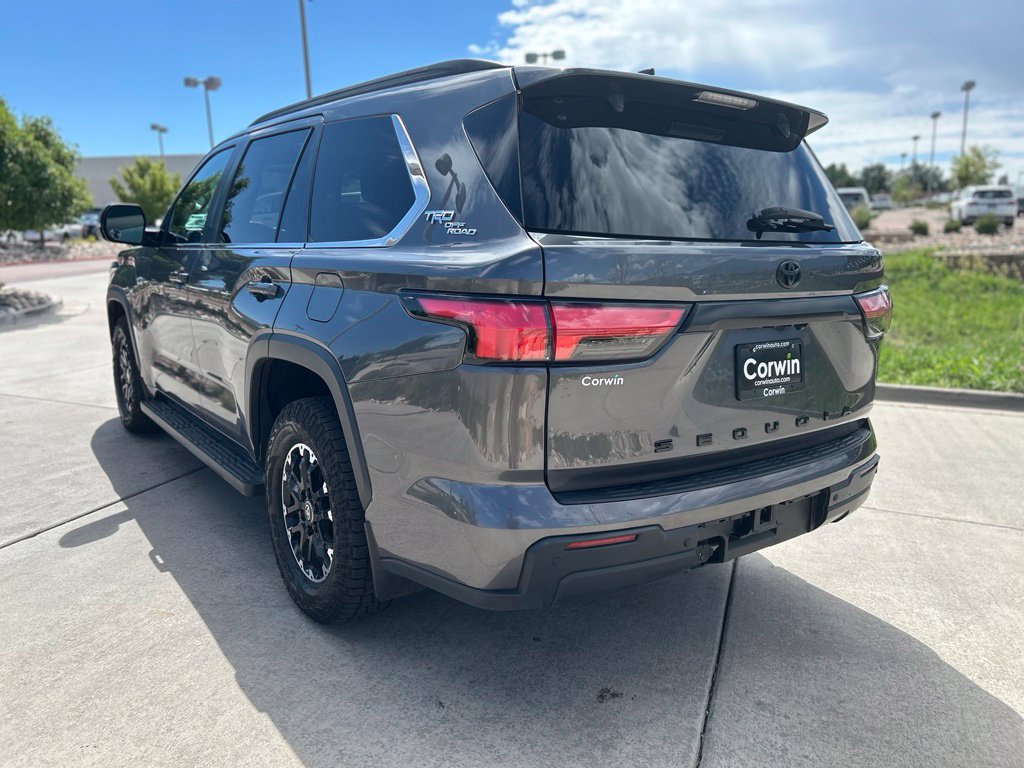 Used 2024 Toyota Sequoia SR5 w/ SR5 Premium Package AWD/4WD image 7