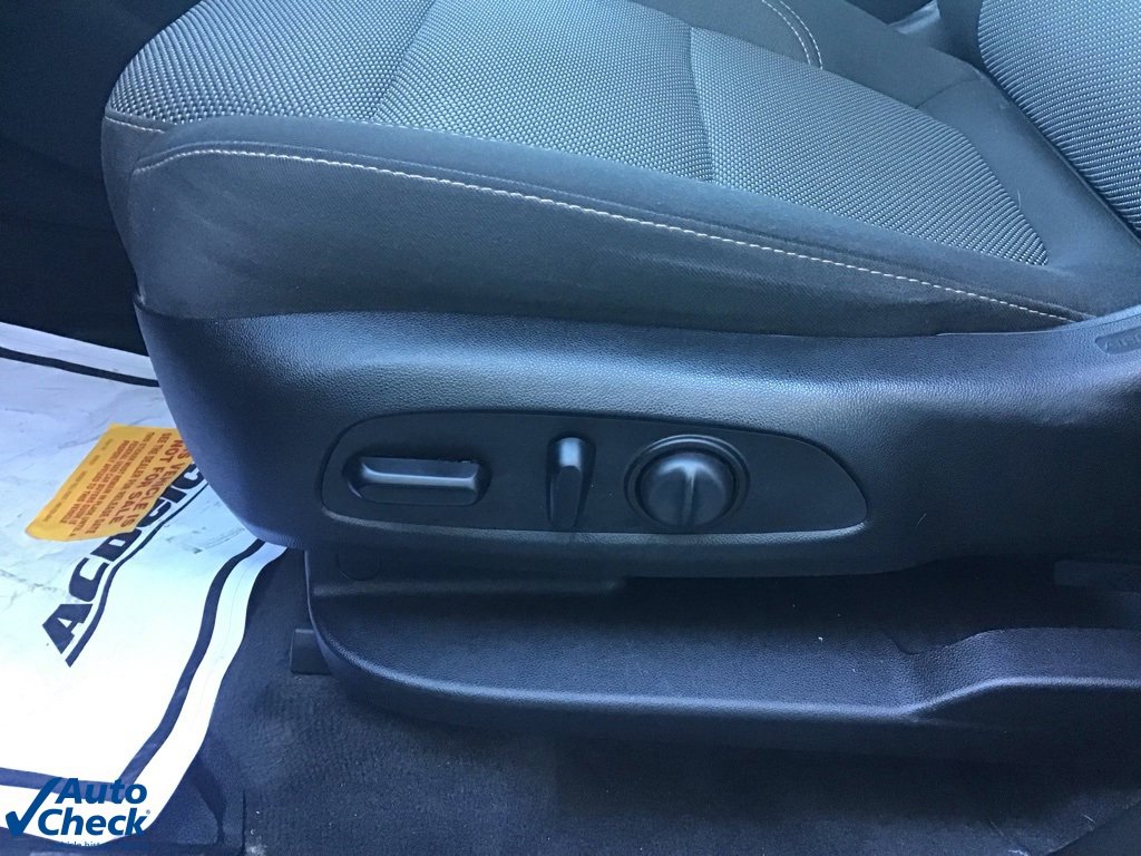 Used 2019 Chevrolet Traverse LT w/ LPO, Floor Liner Package image 32