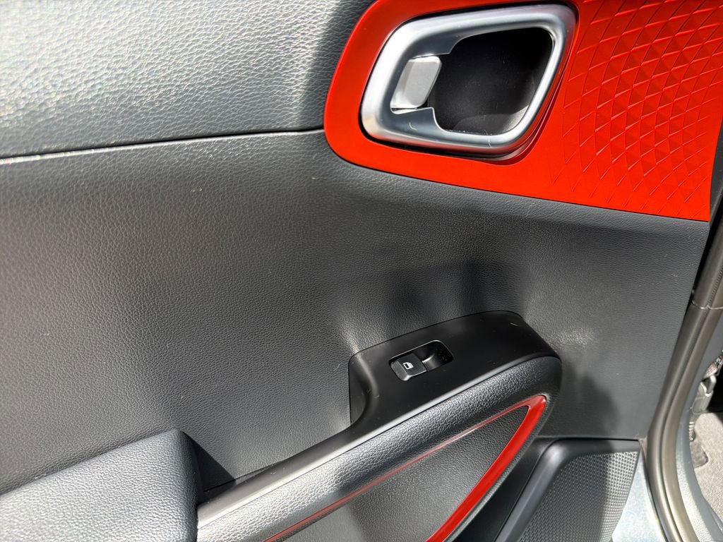 Used 2023 Kia Soul GT-Line FWD image 19