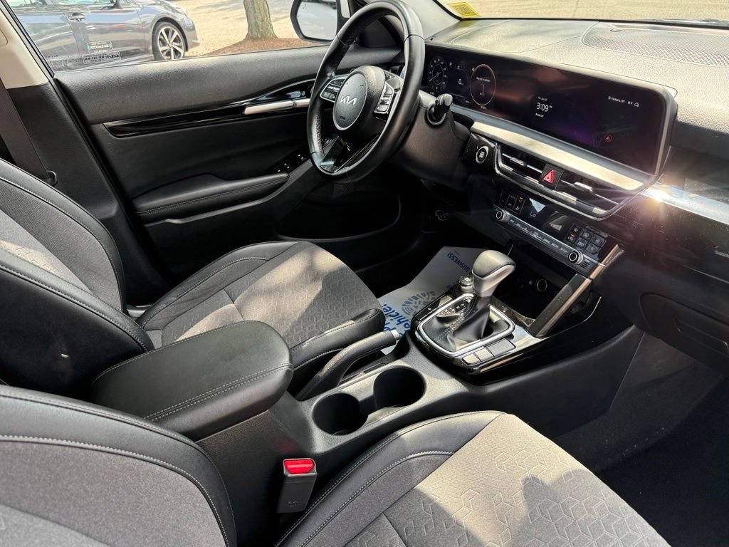 Used 2024 Kia Seltos S FWD image 28