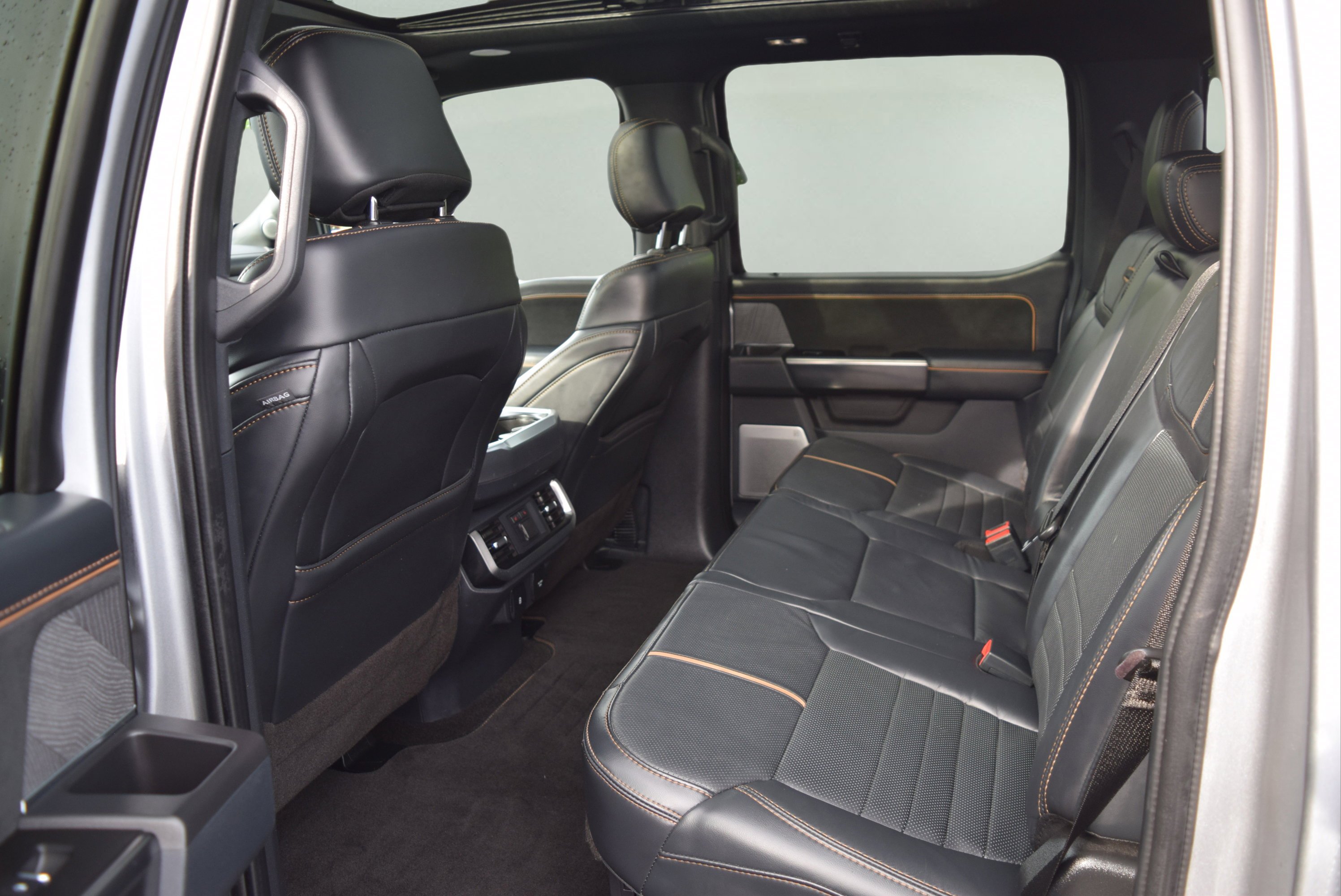 Certified 2022 Ford F150 Platinum w/ Equipment Group 701A High image 9