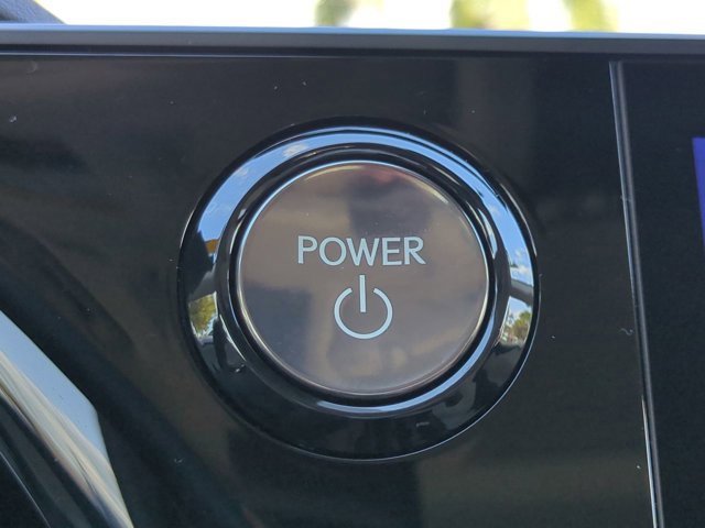 Used 2025 Lexus RX 350 image 27