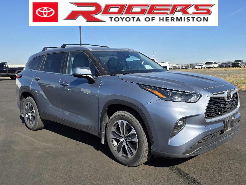 Used 2023 Toyota Highlander XLE