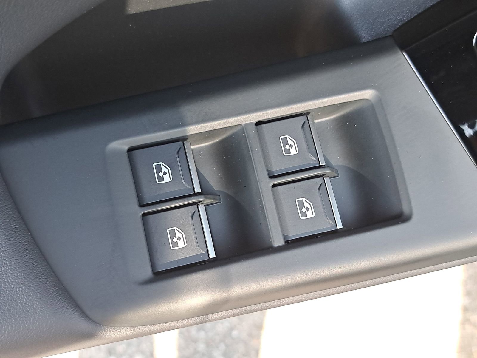 New 2025 Audi Q6 e-tron Premium image 30