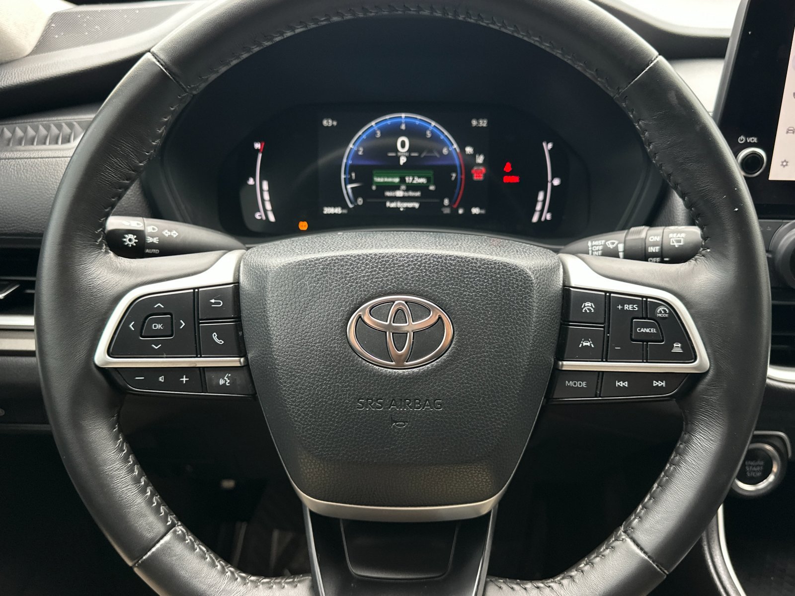 Used 2024 Toyota Grand Highlander AWD image 21