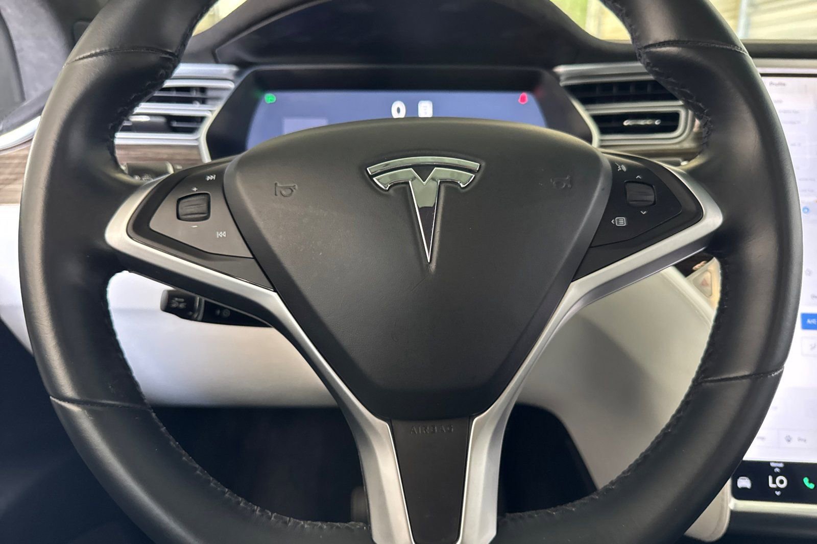 Used 2016 Tesla Model X 90D AWD/4WD image 24