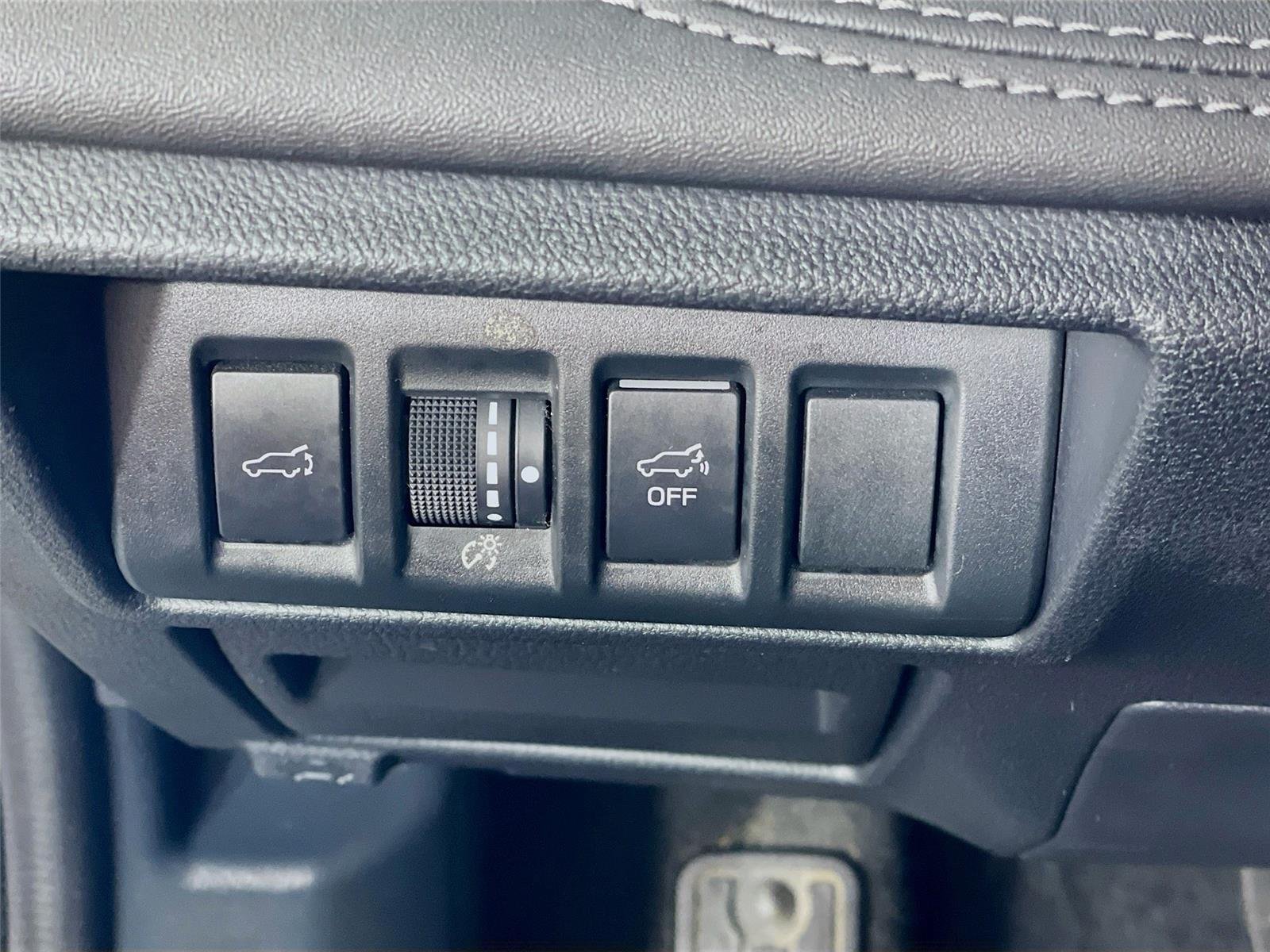 Certified 2021 Subaru Outback Touring XT AWD/4WD image 14