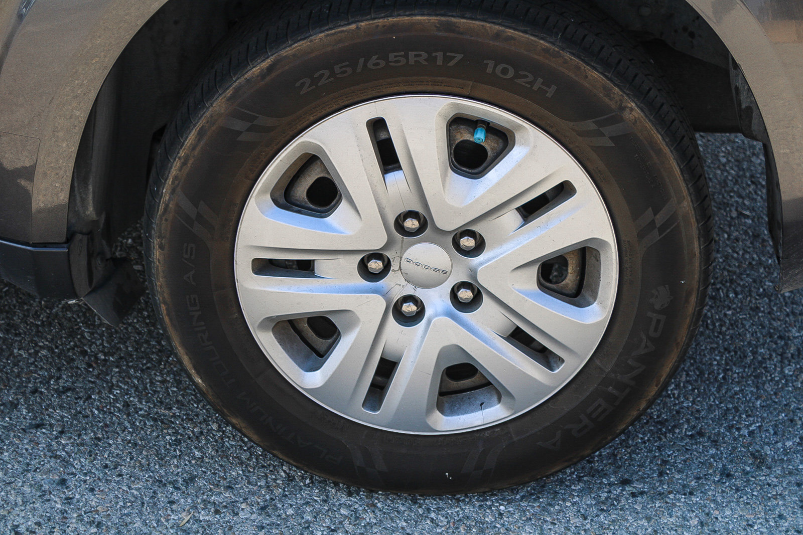 Used 2020 Dodge Journey SE FWD image 12