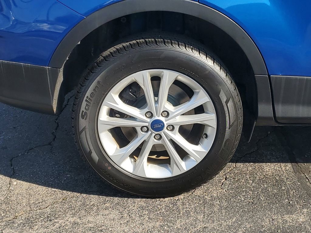Used 2019 Ford Escape SE FWD image 5